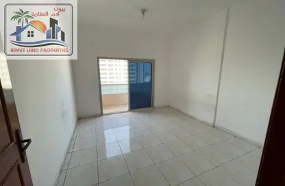 Apartment - 3 Bedrooms - 3 Bathrooms for rent in Al Butina B - Al Butina - Sharjah