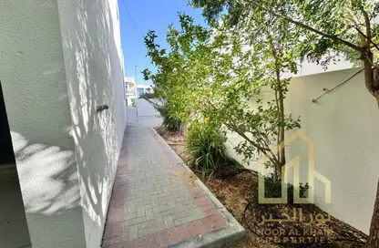 Townhouse - 3 Bedrooms - 3 Bathrooms for sale in Vardon - Damac Hills 2 - Dubai