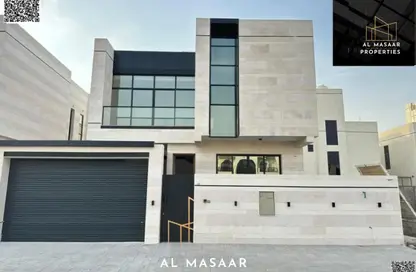 Villa - 5 Bedrooms - 7 Bathrooms for sale in Al Amira Village - Al Yasmeen - Ajman