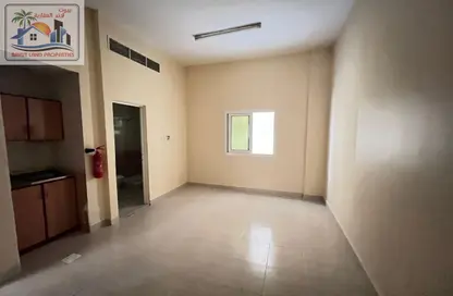 Apartment - Studio - 1 Bathroom for rent in Al Nabaa Building - Al Naba'ah - Al Sharq - Sharjah