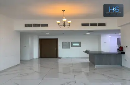 Apartment - 2 Bedrooms - 4 Bathrooms for rent in 5th Avenue - Al Furjan - Dubai