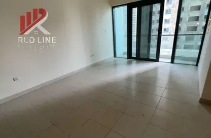 Apartment - 3 Bedrooms - 5 Bathrooms for rent in Al Khan - Sharjah