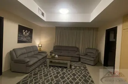 شقة - 2 غرف نوم - 2 حمامات للبيع في شارع بوخارا ​ - النهدة - الشارقة