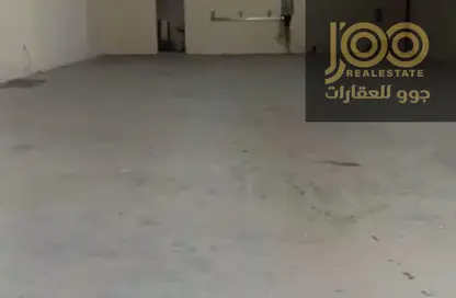 مستودع - استوديو - 1 حمام للايجار في أم الثعوب - أم القيوين