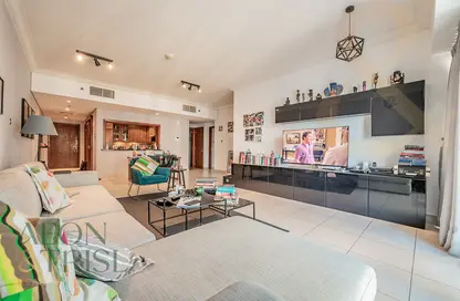 Apartment - 2 Bedrooms for rent in 8 Boulevard Walk - Mohammad Bin Rashid Boulevard - Downtown Dubai - Dubai