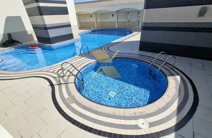 Apartment - 2 Bedrooms - 2 Bathrooms for rent in Habib Bank Tower - Muroor Area - Abu Dhabi