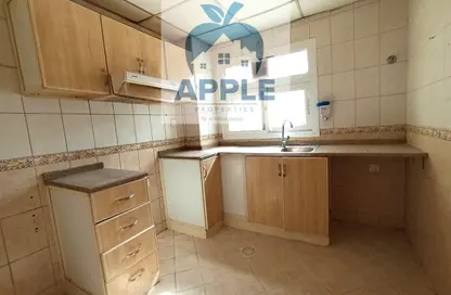 Apartment - 2 Bedrooms - 2 Bathrooms for rent in Muwailih Building - Muwaileh - Sharjah