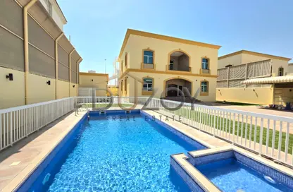 فيلا - 5 غرف نوم - 6 حمامات للايجار في بوابة الخيل - حدائق الإمارات 1 - القوز - دبي