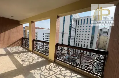 Apartment - 2 Bedrooms - 1 Bathroom for rent in Metro Building - Al Barsha 1 - Al Barsha - Dubai