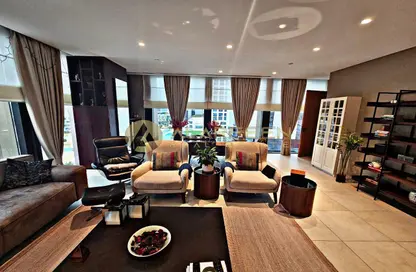 Apartment - 3 Bedrooms - 4 Bathrooms for sale in Residence 110 - Business Bay - Dubai