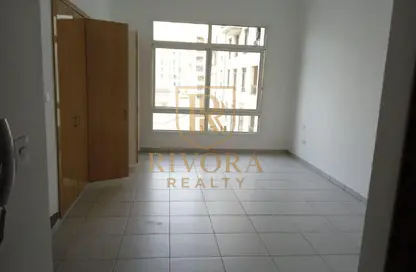 Apartment - Studio - 1 Bathroom for rent in Oud Metha - Bur Dubai - Dubai
