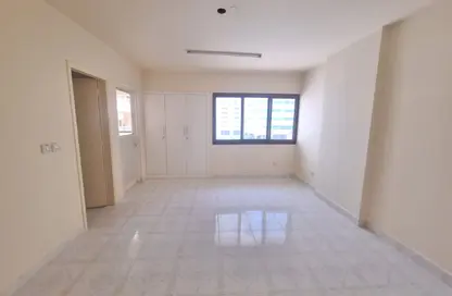 Apartment - 3 Bedrooms - 3 Bathrooms for rent in Al Majaz 2 - Al Majaz - Sharjah