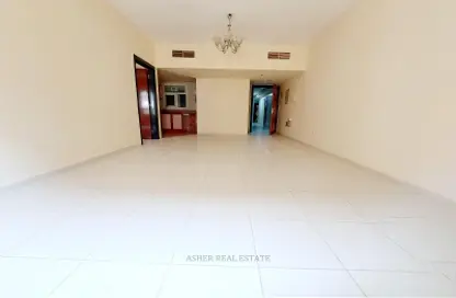 شقة - غرفة نوم - 2 حمامات للايجار في برج هند - شارع التعاون - التعاون - الشارقة