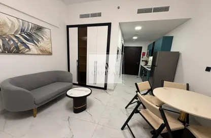 شقة - 1 حمام للبيع في 1 أوبالز باي دانوب تاور - أوبالز باي دانوب - حديقة دبي العلميه - دبي