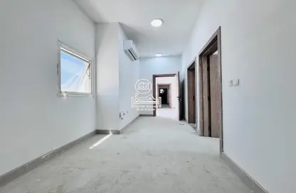 Apartment - 1 Bedroom - 1 Bathroom for rent in Shakhbout City - Abu Dhabi