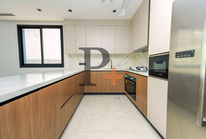 16003637 - Property Image 3