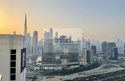 شقة - غرفة نوم - 2 حمامات للايجار في برج النبلاء - الخليج التجاري - دبي