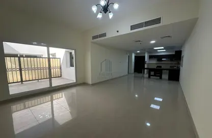 Apartment - 1 Bedroom - 2 Bathrooms for rent in Infinity Building - Sheikh Zayed Road - Dubai