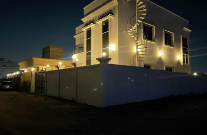 Villa - 5 Bedrooms - 7 Bathrooms for rent in Al Yasmeen 1 - Al Yasmeen - Ajman