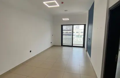 شقة - غرفة نوم - 2 حمامات للايجار في برج ريجيل - الضاحية 10 - قرية الجميرا سركل - دبي