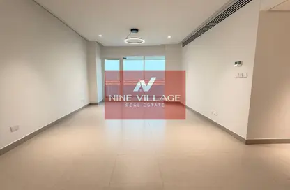 شقة - 2 غرف نوم - 3 حمامات للايجار في برج دي ايكس بي - شارع الشيخ زايد - دبي