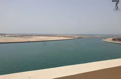 شقة - 2 غرف نوم - 3 حمامات للايجار في 18B البحيرة - لاجون - ميناء العرب - راس الخيمة - رأس الخيمة