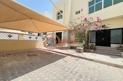 Villa - 4 Bedrooms - 5 Bathrooms for rent in Khalifa City A Villas - Khalifa City A - Khalifa City - Abu Dhabi