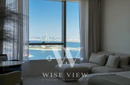 Apartment - Studio - 1 Bathroom for rent in The Palm Tower - Palm Jumeirah - Dubai
