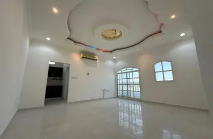 Apartment - 1 Bedroom - 1 Bathroom for rent in Shakhbout City - Abu Dhabi
