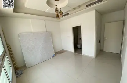 Apartment - 3 Bedrooms - 2 Bathrooms for rent in Al Mowaihat 3 - Al Mowaihat - Ajman