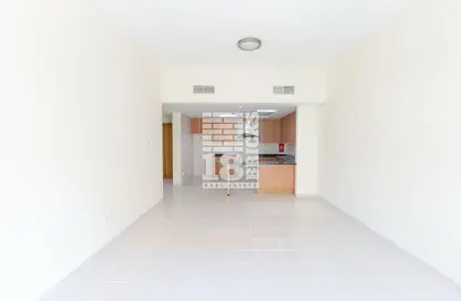 شقة - 2 غرف نوم - 3 حمامات للبيع في المبنى 153 - طراز حديث - ديسكفري غاردنز - دبي شقة - 2 غرف نوم - 3 حمامات للبيع في المبنى 153 - طراز حديث - ديسكفري غاردنز - دبي