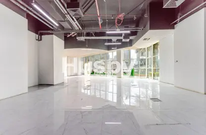 Shop - Studio - 1 Bathroom for rent in Continental Tower - Dubai Marina - Dubai