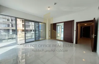 Empty Room image for: Apartment - 3 Bedrooms - 5 Bathrooms for rent in Khor Al Raha - Al Raha Beach - Abu Dhabi, Image 1