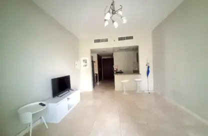 Apartment - Studio - 1 Bathroom for sale in Safeer Tower 1 - Safeer Towers - Business Bay - Dubai