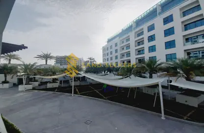 دوبلكس - 3 غرف نوم - 5 حمامات للايجار في الفريدة - شاطئ الراحة - أبوظبي