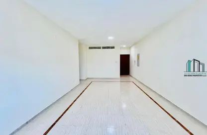 شقة - 3 غرف نوم - 3 حمامات للايجار في برج إس إس لوتاه - البرشاء 1 - البرشاء - دبي