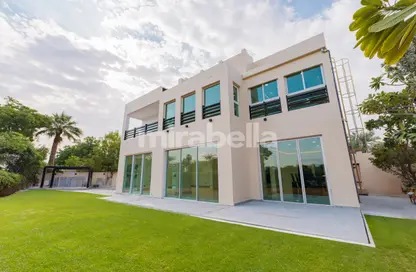 Outdoor House image for: Villa - 5 Bedrooms - 6 Bathrooms for rent in Meadows 5 - Meadows - Dubai, Image 1