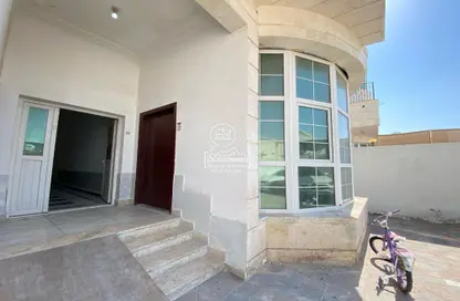شقة - غرفة نوم - 1 حمام للايجار في مركز محمد بن زايد - مدينة محمد بن زايد - أبوظبي