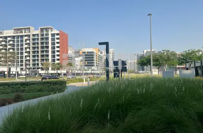 Shop - Studio - 1 Bathroom for rent in AZIZI Riviera 35 - AZIZI Riviera - Meydan One - Meydan - Dubai