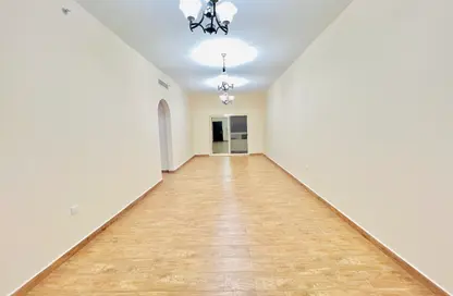 Apartment - 2 Bedrooms - 2 Bathrooms for rent in Muwaileh 29 Building - Muwaileh - Sharjah