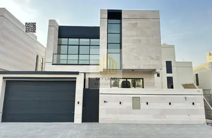 Villa - 5 Bedrooms - 7 Bathrooms for sale in Al Amira Village - Al Yasmeen - Ajman