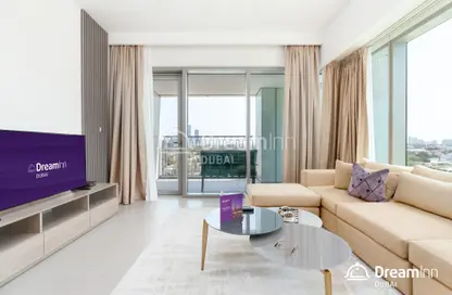 Living Room image for: Apartment - 2 Bedrooms - 2 Bathrooms for rent in Downtown Views - Downtown Dubai - Dubai, Image 1