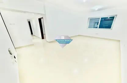 Apartment - 3 Bedrooms - 2 Bathrooms for rent in Tourist Club Area - Abu Dhabi