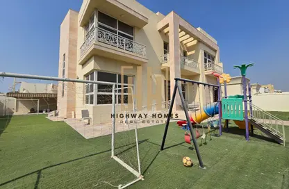 Villa - 5 Bedrooms - 7+ Bathrooms for rent in Al Ramaqiya - Wasit - Sharjah