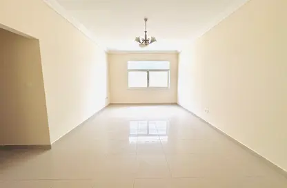 Apartment - 1 Bedroom - 2 Bathrooms for rent in Muwaileh 29 Building - Muwaileh - Sharjah