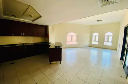 شقة - غرفة نوم - 2 حمامات للبيع في بناية  38إلى107 - طراز البحر المتوسط - ديسكفري غاردنز - دبي