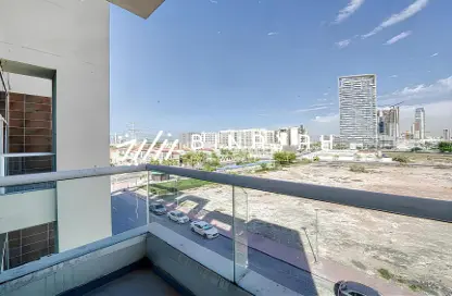 Apartment - 2 Bedrooms - 2 Bathrooms for rent in La Residence - Jumeirah Village Triangle - Dubai