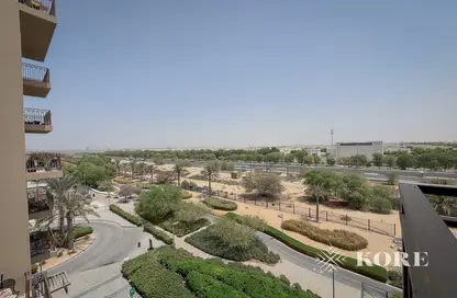 Apartment - 2 Bedrooms - 2 Bathrooms for sale in Zahra Breeze Apartments 4A - Zahra Breeze Apartments 4 - Zahra Breeze Apartments - Town Square - Dubai