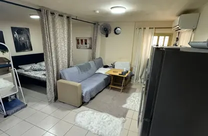 شقة - 1 حمام للبيع في المجاز 3 - المجاز - الشارقة