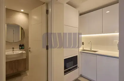 شقة - 1 حمام للايجار في المركز المالي برج السلام - شارع الشيخ زايد - دبي